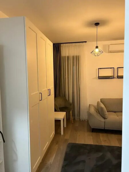 Chitila, apartament luminos cu 2 camere.