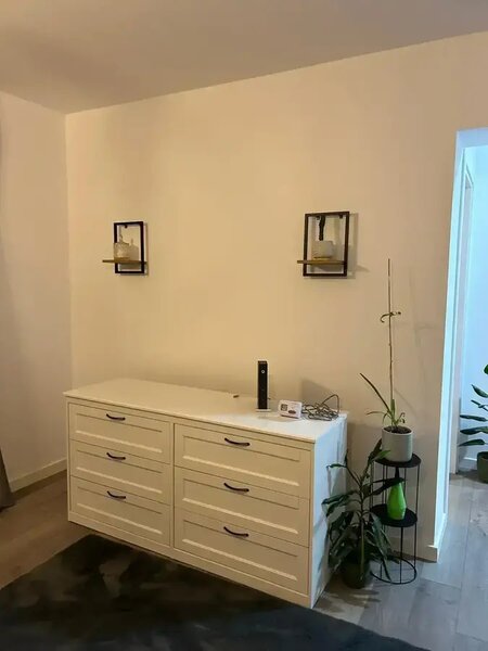 Chitila, apartament luminos cu 2 camere.